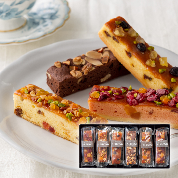 六本木アマンド ROPPONGI CAKE BATON＜六本木ケイクバトン＞