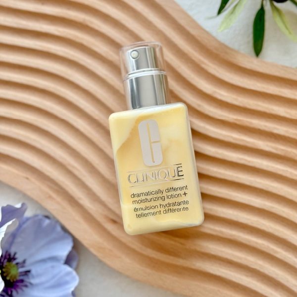 クリニーク ドラマティカリー ディファレント モイスチャライジング ローション プラス 125ml