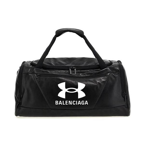 Duffel bag x Under Armour?  Lifestyle