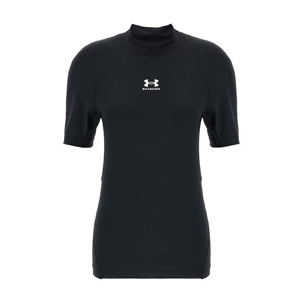 T-shirt x Under Armour? T-shirt