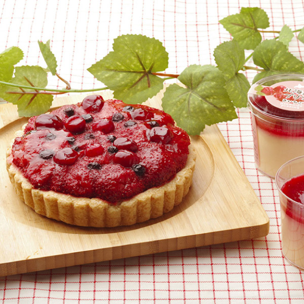 乳蔵 たっぷりベリーのスイーツセット