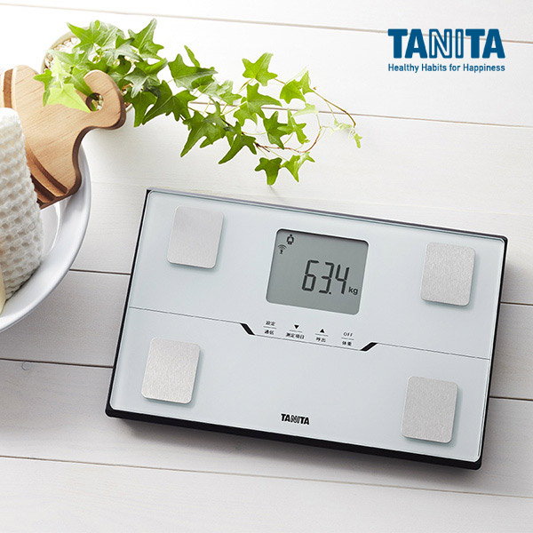 タニタ 体組成計（ホワイト）