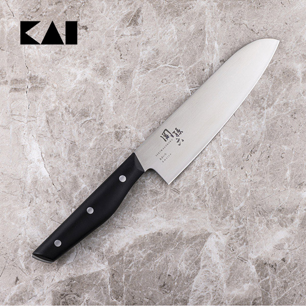 関孫六あまいろ 三徳165mm