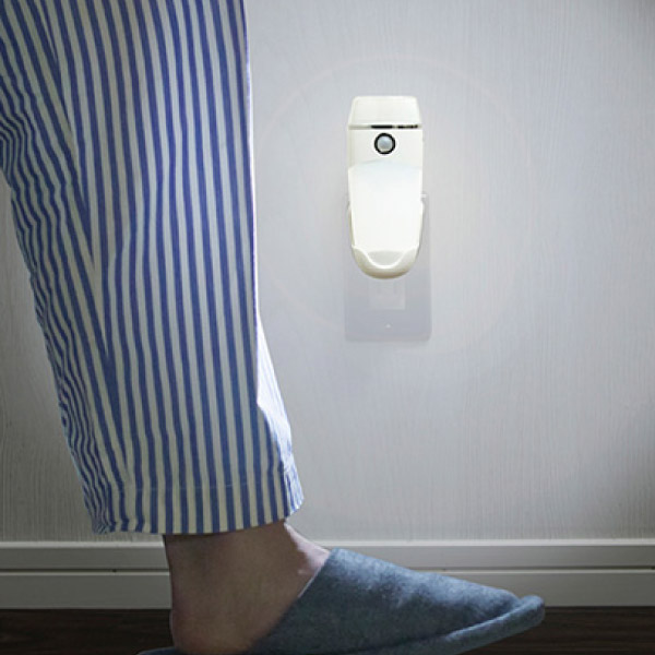 LED壁ホタルセンサー