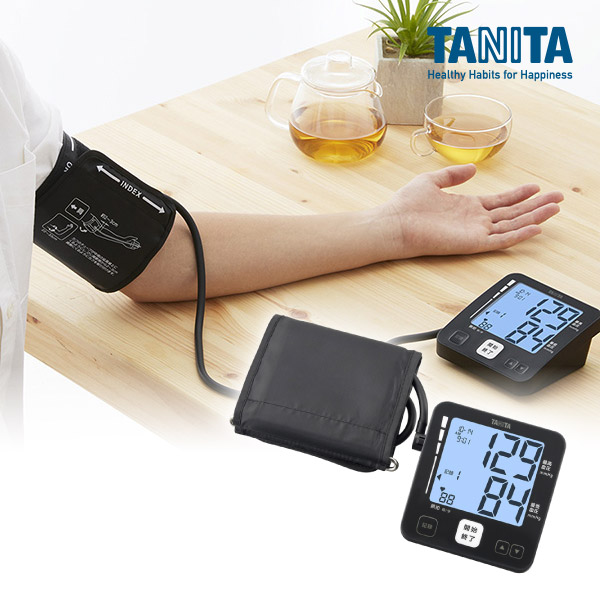 タニタ 上腕式血圧計
